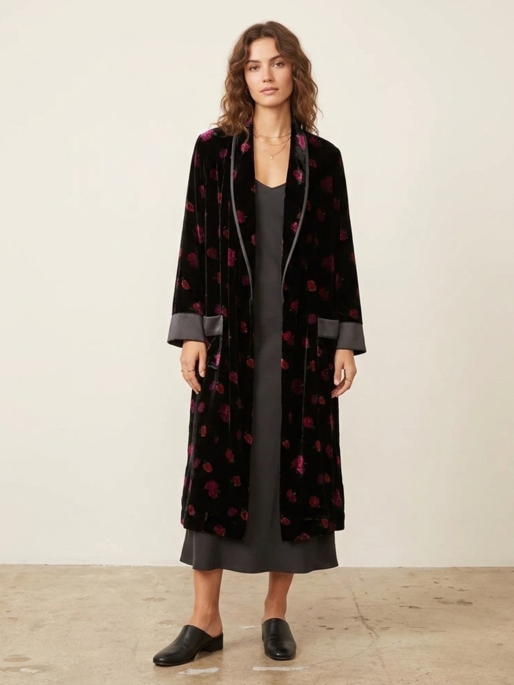 Victoria’s Secret Elegant Black velvet Floral Women's Robe